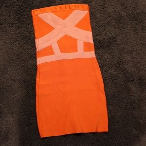 Bebe Body con bandage mini dress